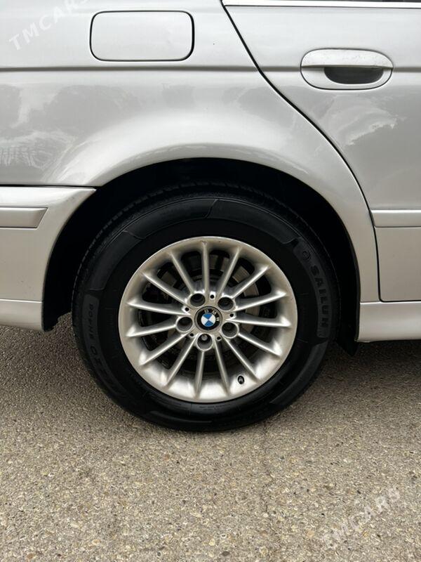 BMW E39 2002 - 130 000 TMT - Балканабат - img 6