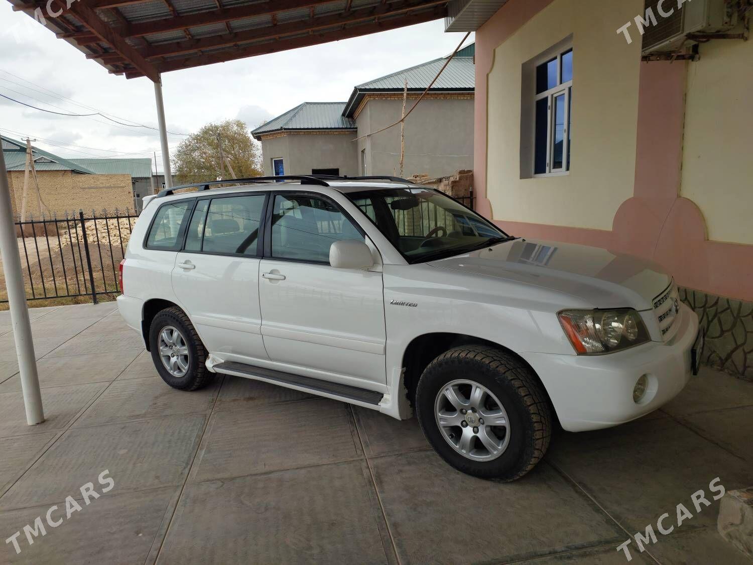 Toyota Highlander 2003 - 260 000 TMT - Köneürgenç - img 2