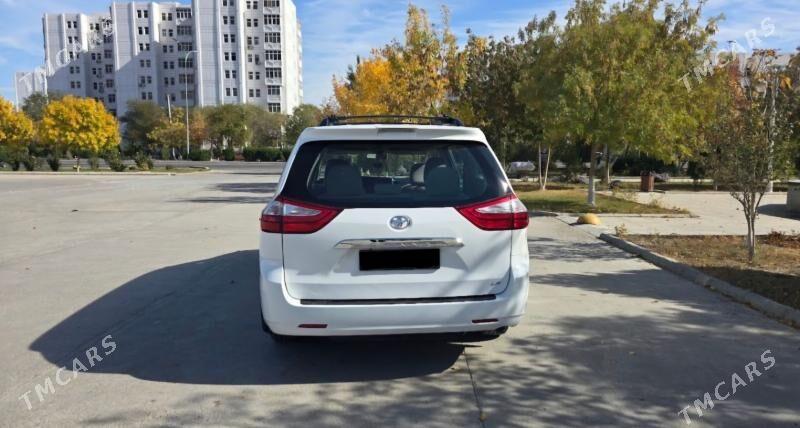 Toyota Sienna 2019 - 400 000 TMT - Daşoguz - img 4