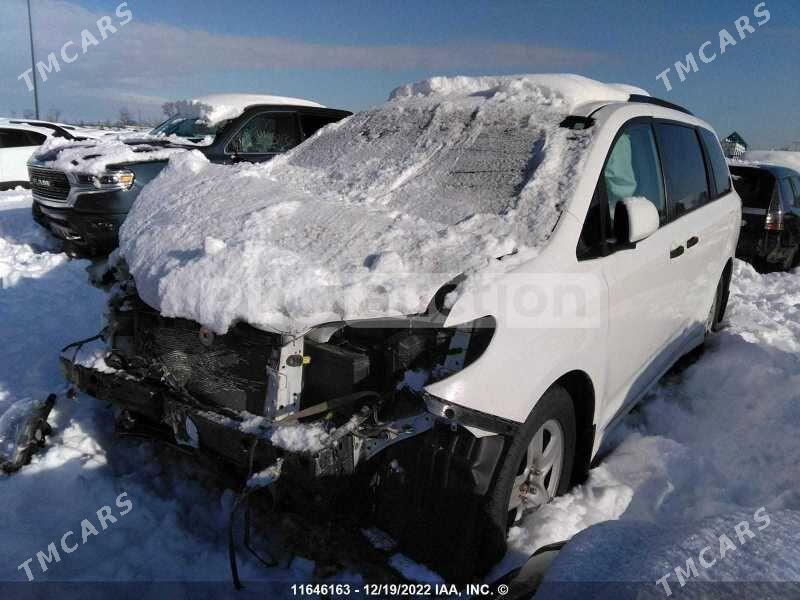 Toyota Sienna 2019 - 400 000 TMT - Daşoguz - img 8