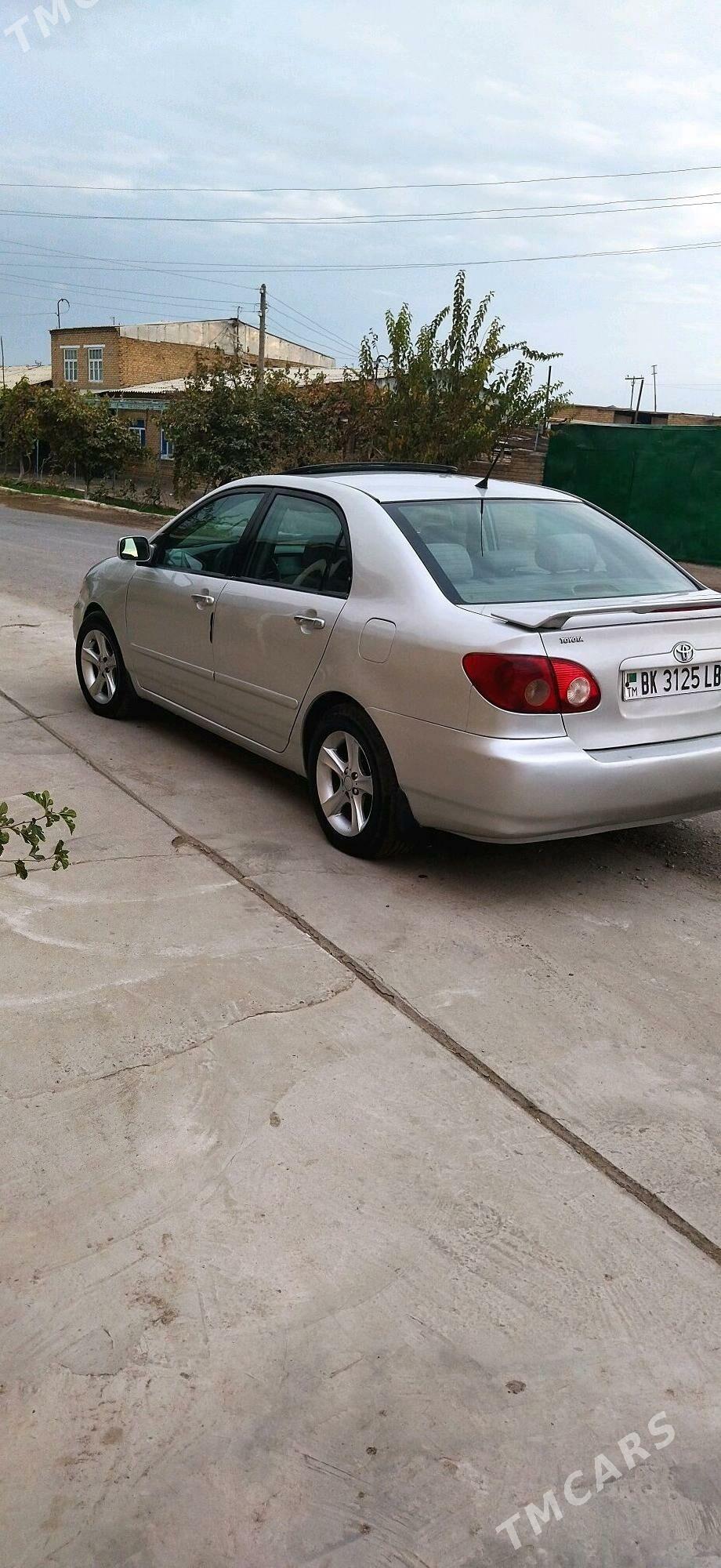 Toyota Corolla 2005 - 130 000 TMT - Türkmenabat - img 4