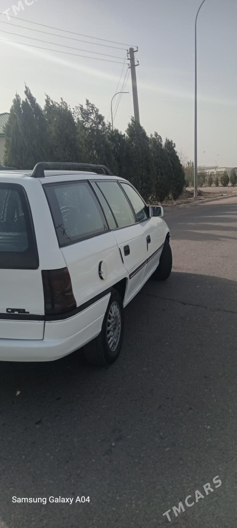 Opel Astra 1993 - 50 000 TMT - Дашогуз - img 4