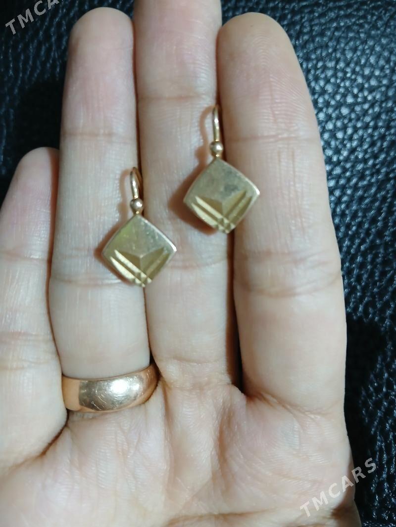 GADYMY GYZYL GULAKHALKA - Aşgabat - img 2