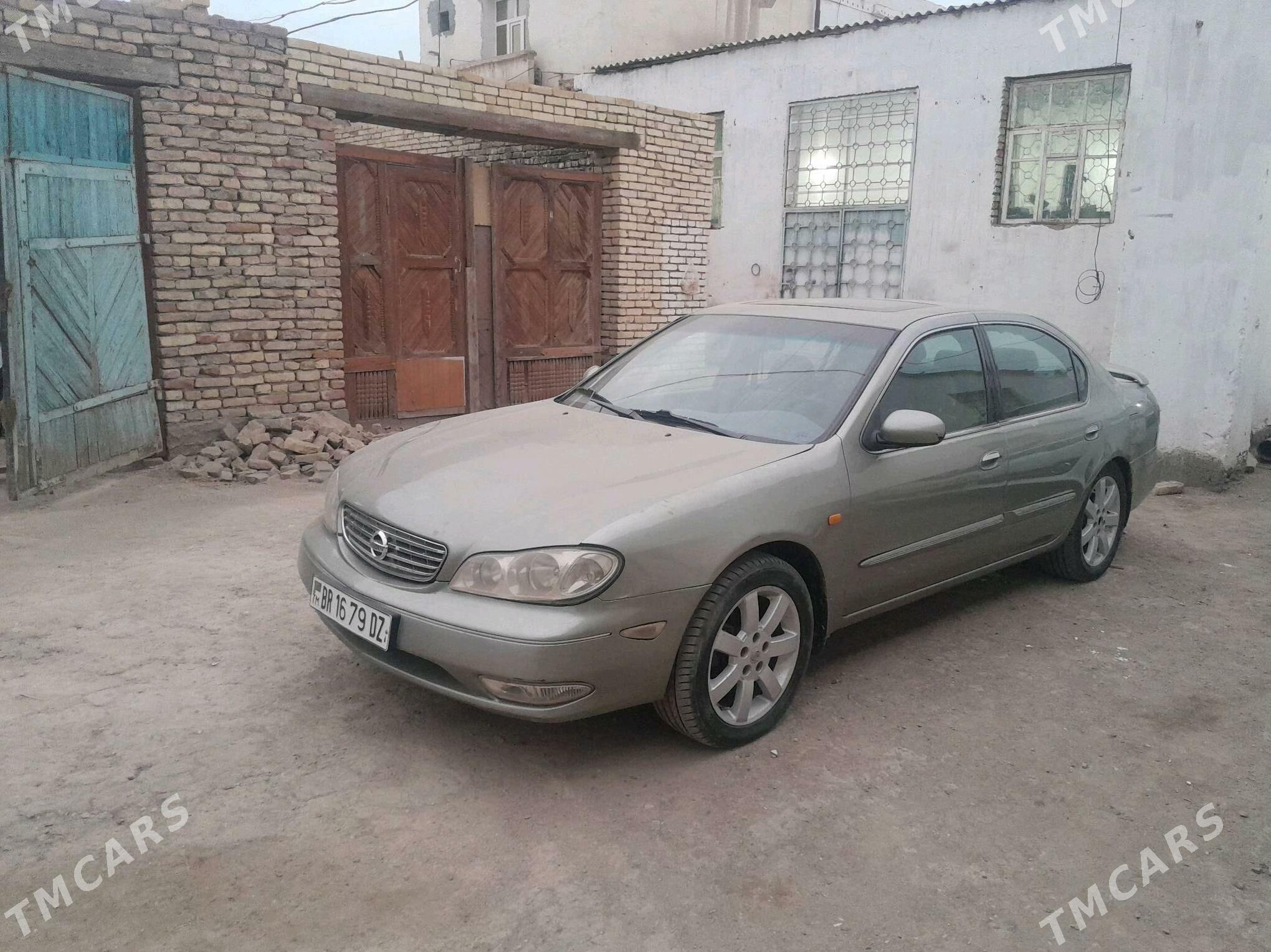 Nissan Maxima 2002 - 75 000 TMT - Дашогуз - img 1