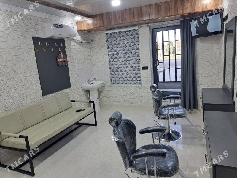 Dellekhana ( парикмахерская) - Mary - img 3