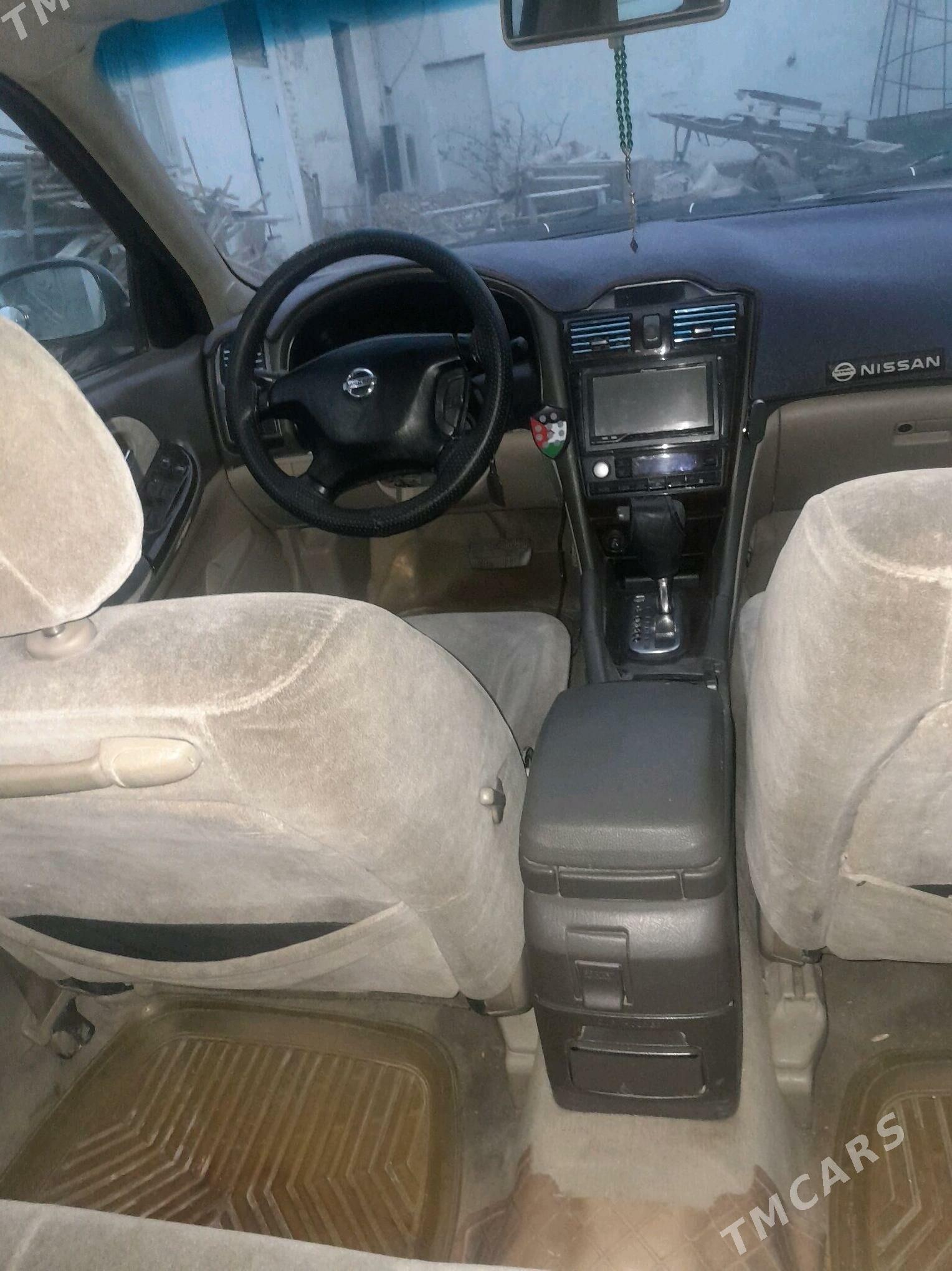 Nissan Maxima 2002 - 75 000 TMT - Дашогуз - img 3