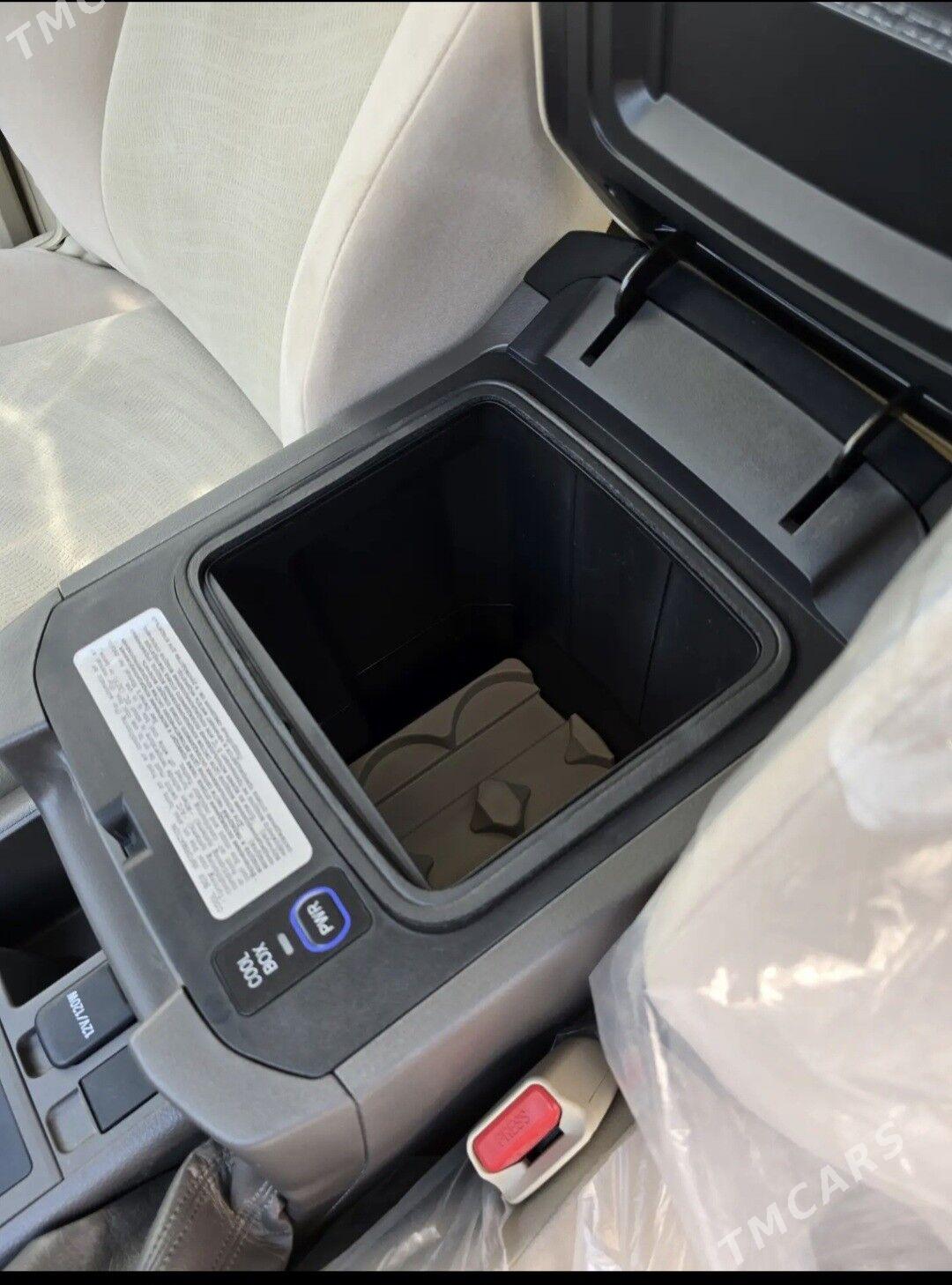 Toyota Land Cruiser Prado 2023 - 1 033 500 TMT - Ашхабад - img 8