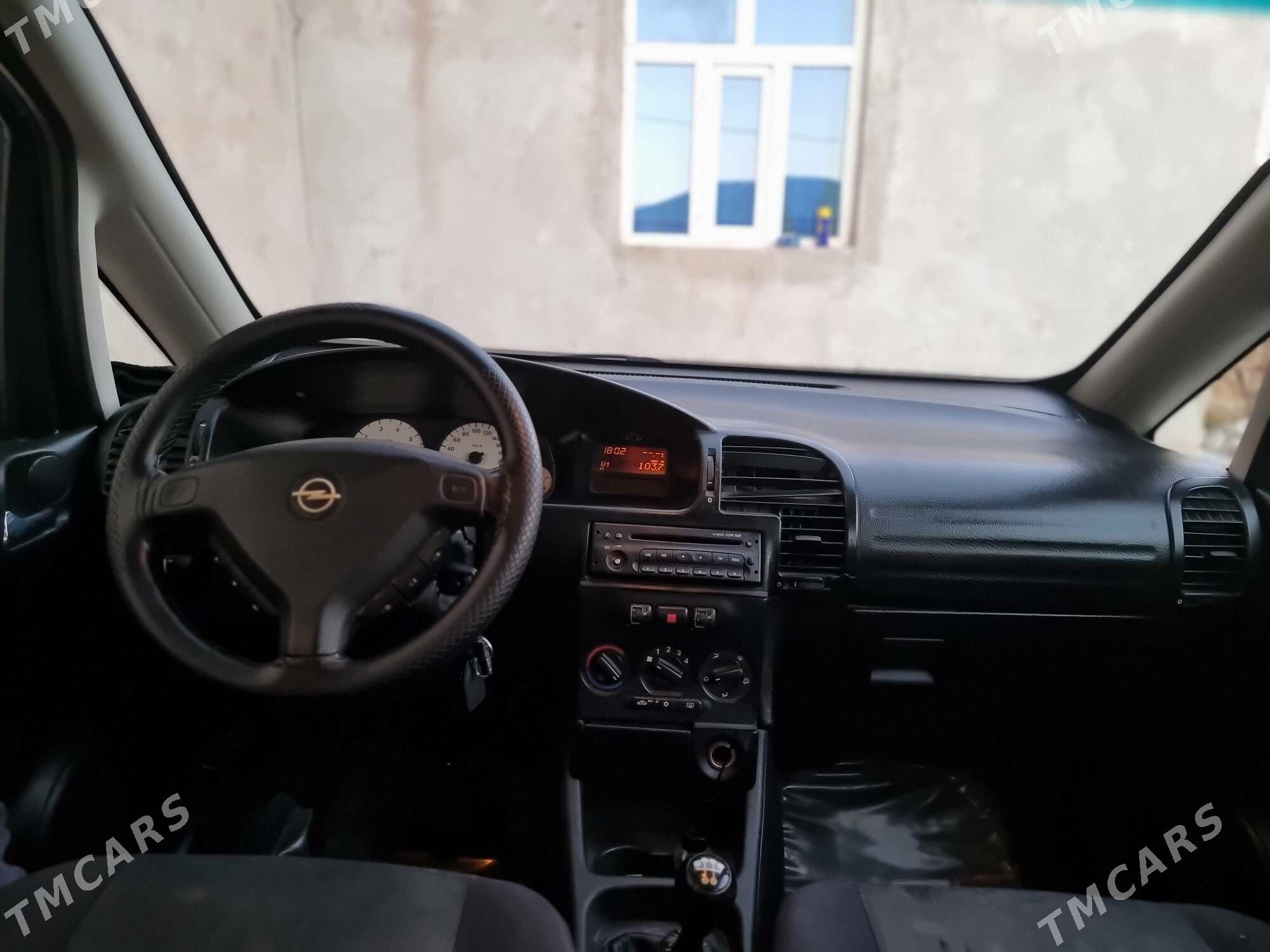Opel Zafira 2002 - 105 000 TMT - Дашогуз - img 1