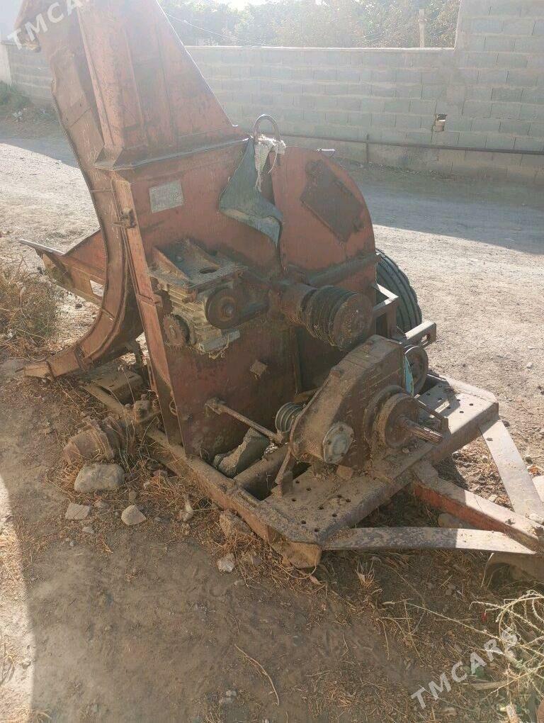 MTZ 80 2002 - 25 000 TMT - Бахарден - img 4