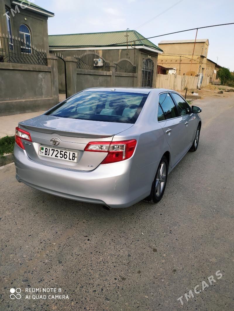 Toyota Camry 2014 - 230 000 TMT - Туркменабат - img 4