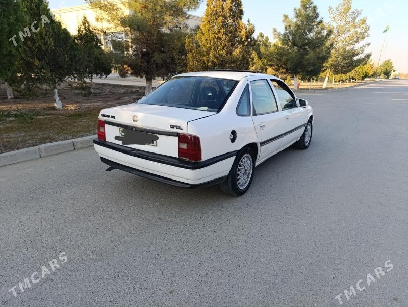 Opel Vectra 1991 - 28 000 TMT - Бахарден - img 3