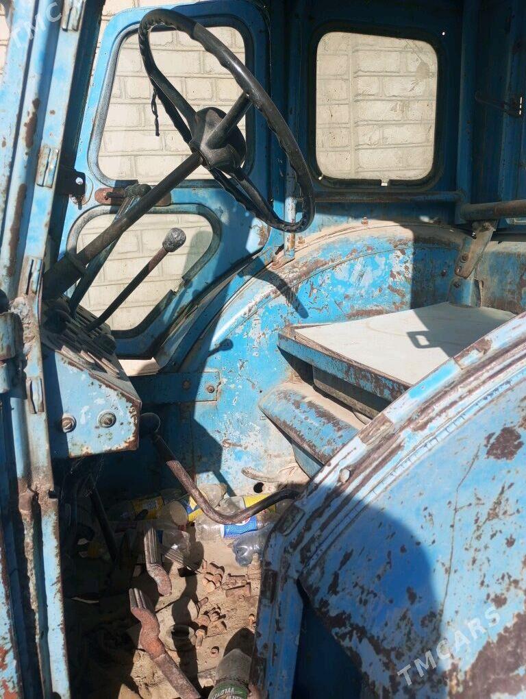 MTZ T-28 2002 - 25 000 TMT - Бахарден - img 3