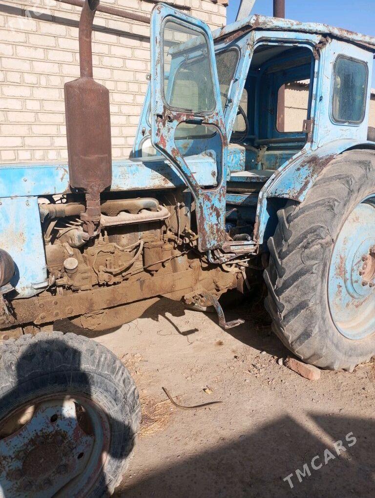 MTZ T-28 2002 - 25 000 TMT - Бахарден - img 1