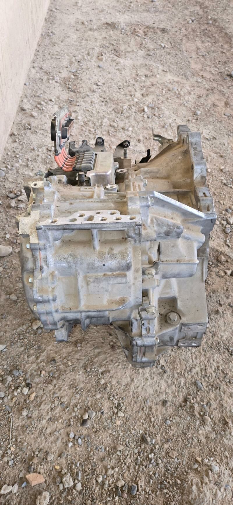 20 Camry hibrit caropka 6 000 TMT - Мары - img 1