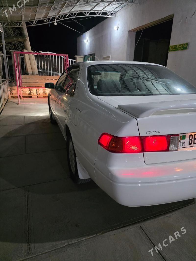 Toyota Camry 2001 - 180 000 TMT - Boldumsaz - img 4