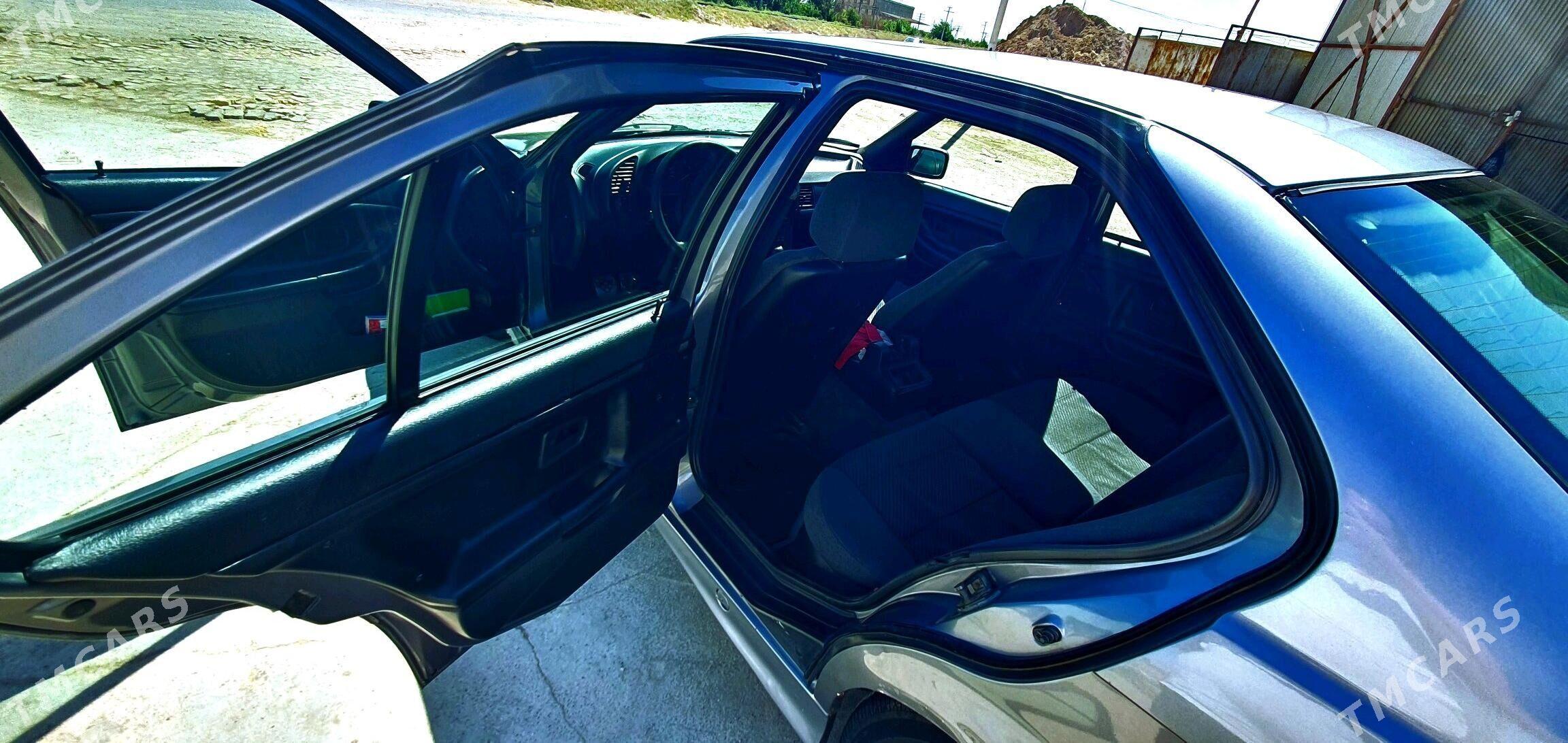 BMW E39 1991 - 60 000 TMT - Baýramaly - img 3