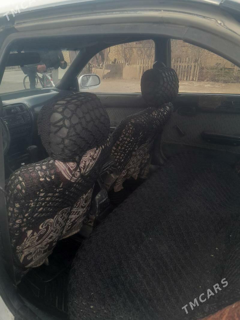 Toyota Corolla 1997 - 50 000 TMT - Мары - img 8