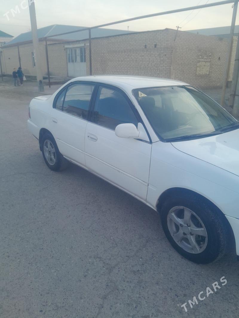 Toyota Corolla 1997 - 50 000 TMT - Мары - img 1