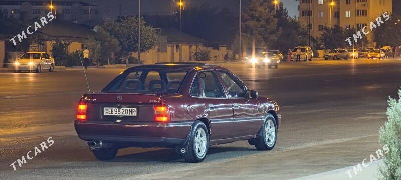 Opel Vectra 1989 - 45 000 TMT - Мары - img 6