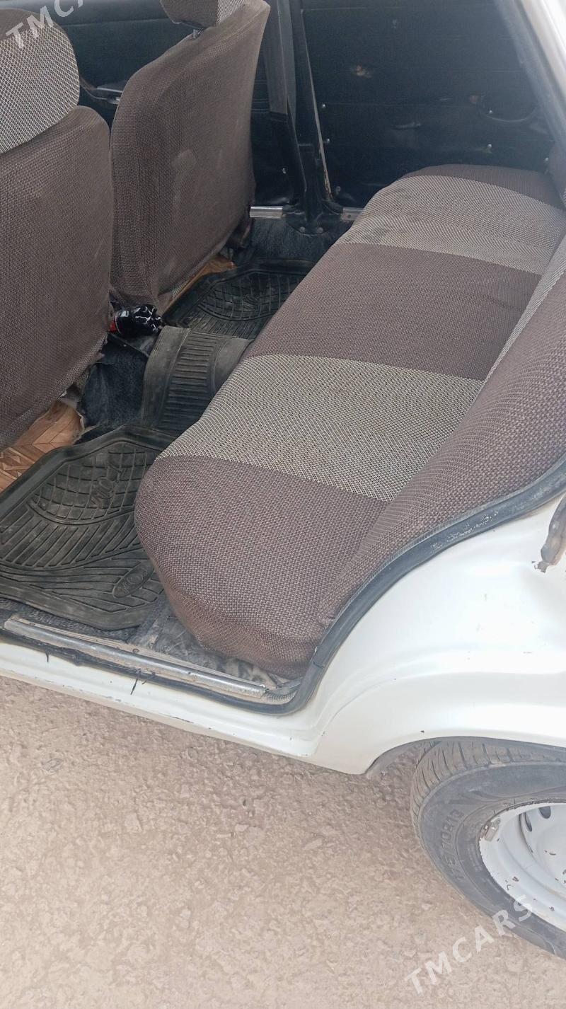 Lada 2106 1983 - 35 000 TMT - Гурбансолтан Едже - img 2