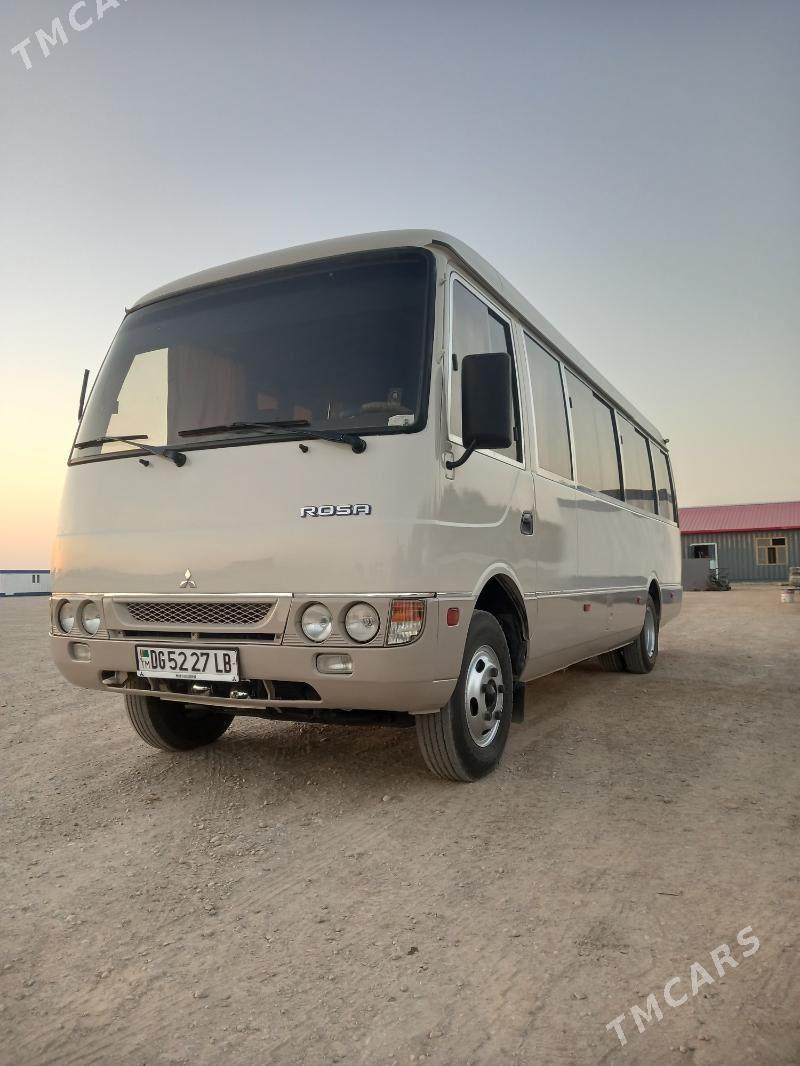 Mitsubishi Rosa 2003 - 300 025 TMT - Туркменабат - img 6
