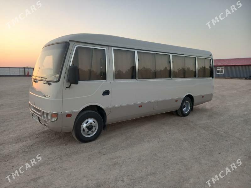 Mitsubishi Rosa 2003 - 300 025 TMT - Туркменабат - img 5