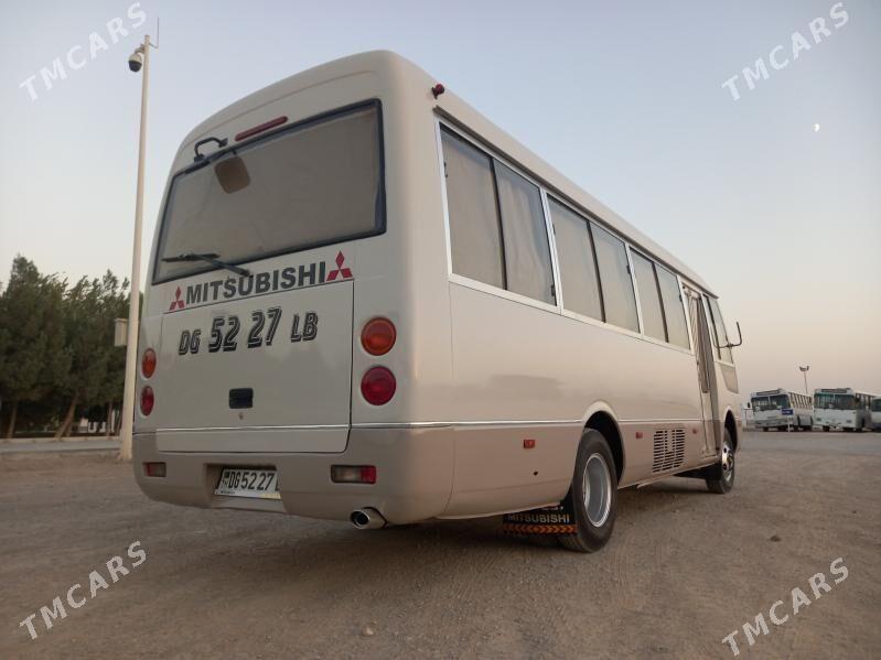 Mitsubishi Rosa 2003 - 300 025 TMT - Туркменабат - img 8