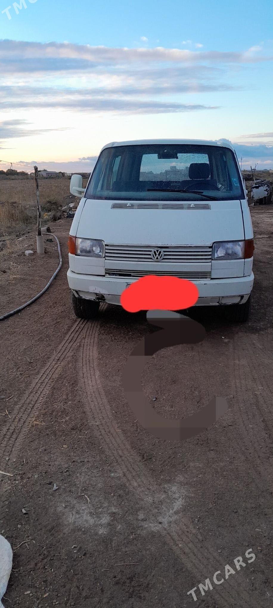 Volkswagen Transporter 1992 - 35 000 TMT - Акдепе - img 4