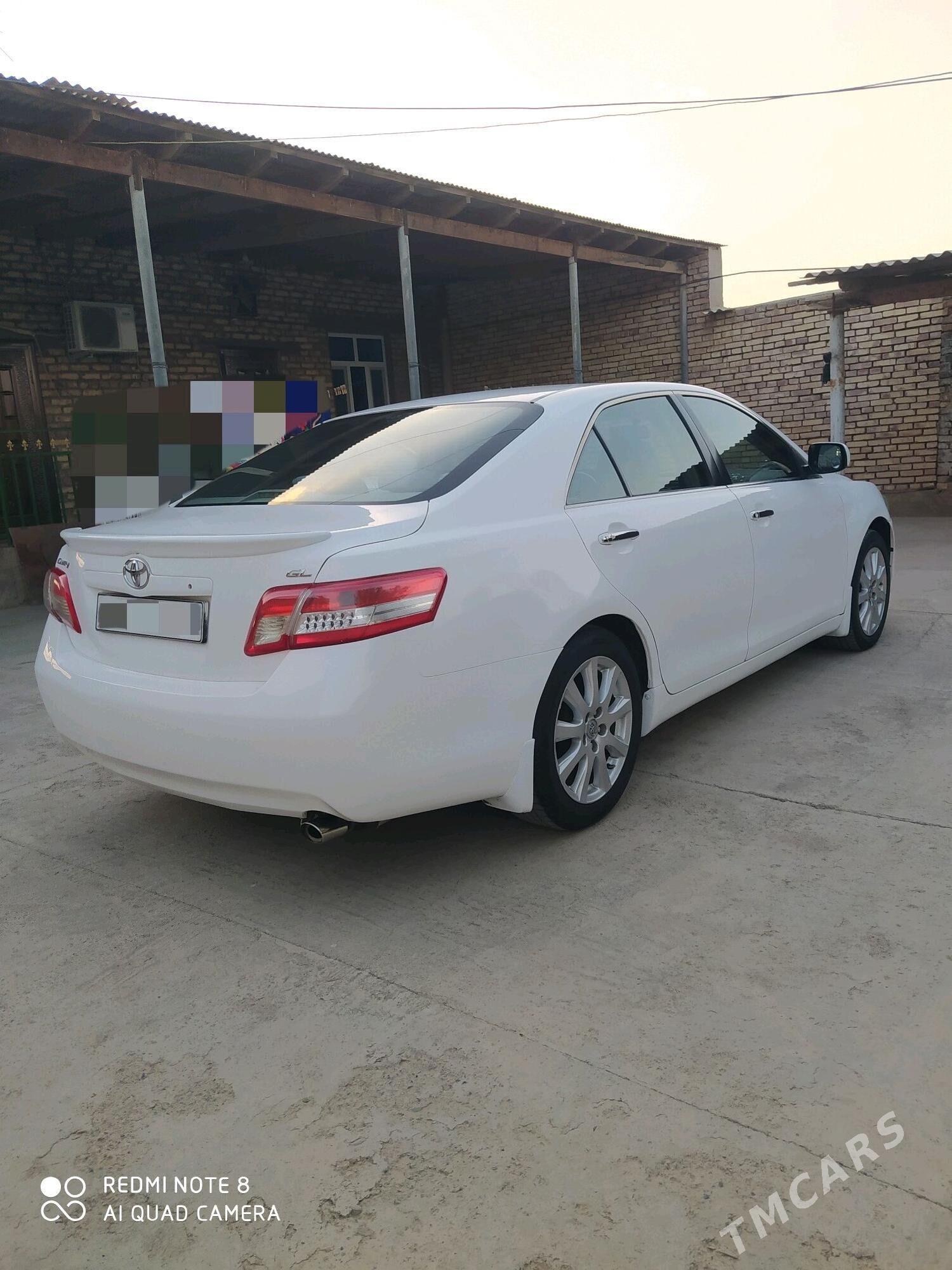 Toyota Camry 2010 - 145 000 TMT - Теджен - img 4