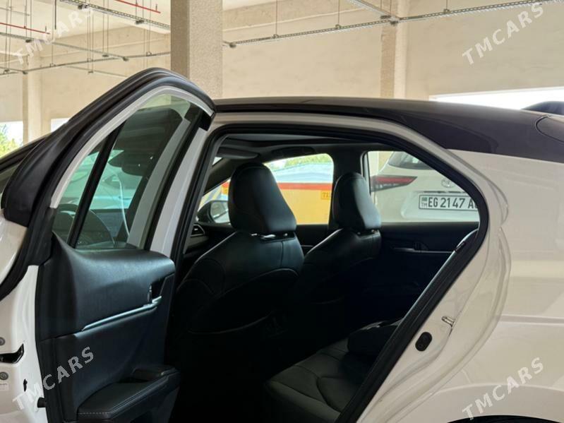 Toyota Camry 2023 - 570 000 TMT - Ашхабад - img 3