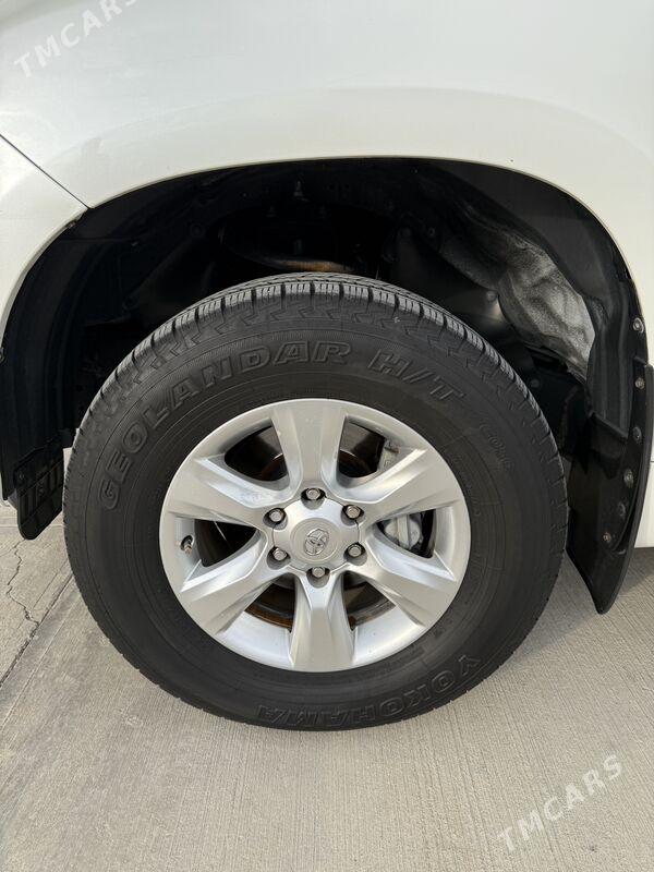 Toyota Land Cruiser Prado 2012 - 550 000 TMT - Ашхабад - img 7