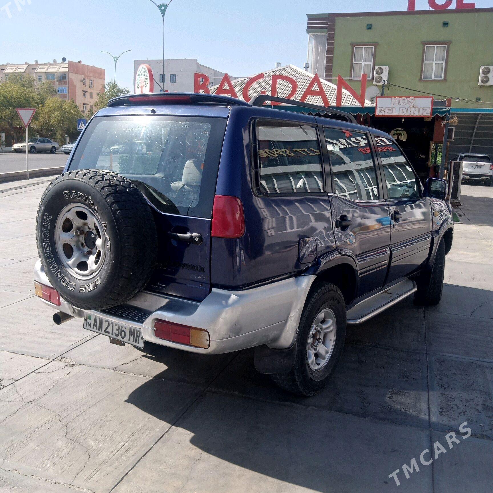 Nissan Pathfinder Armada 2000 - 70 000 TMT - Мары - img 2