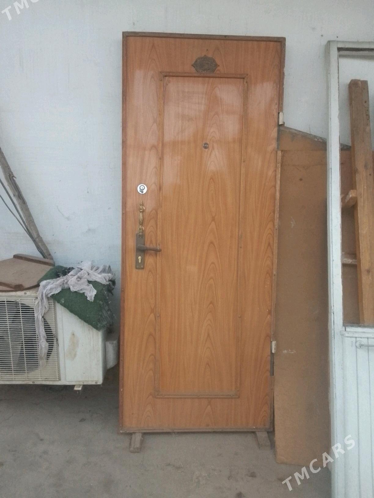 daşky gapy - Tejen - img 2