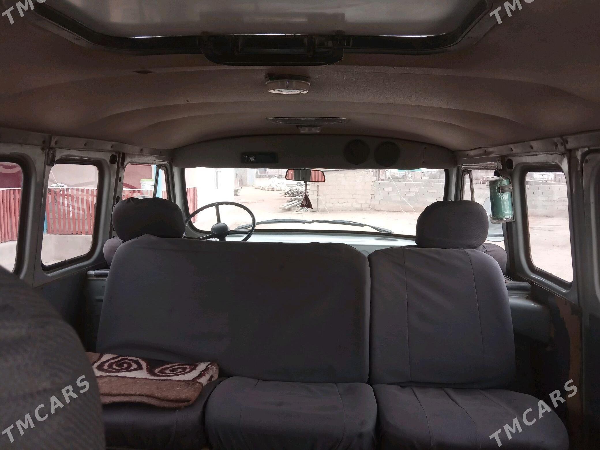 UAZ Profi 2004 - 25 000 TMT - Esenguly - img 2