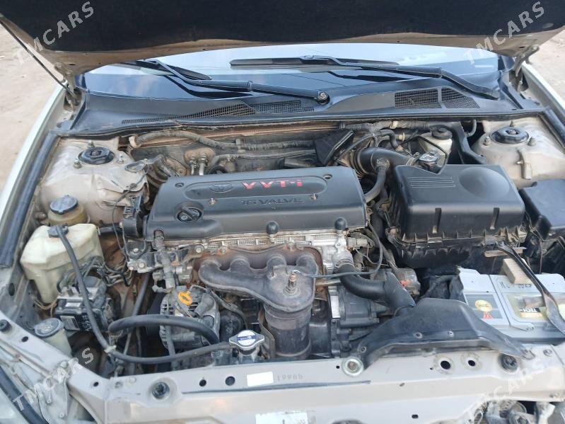 Toyota Camry 2005 - 167 000 TMT - Köneürgenç - img 9