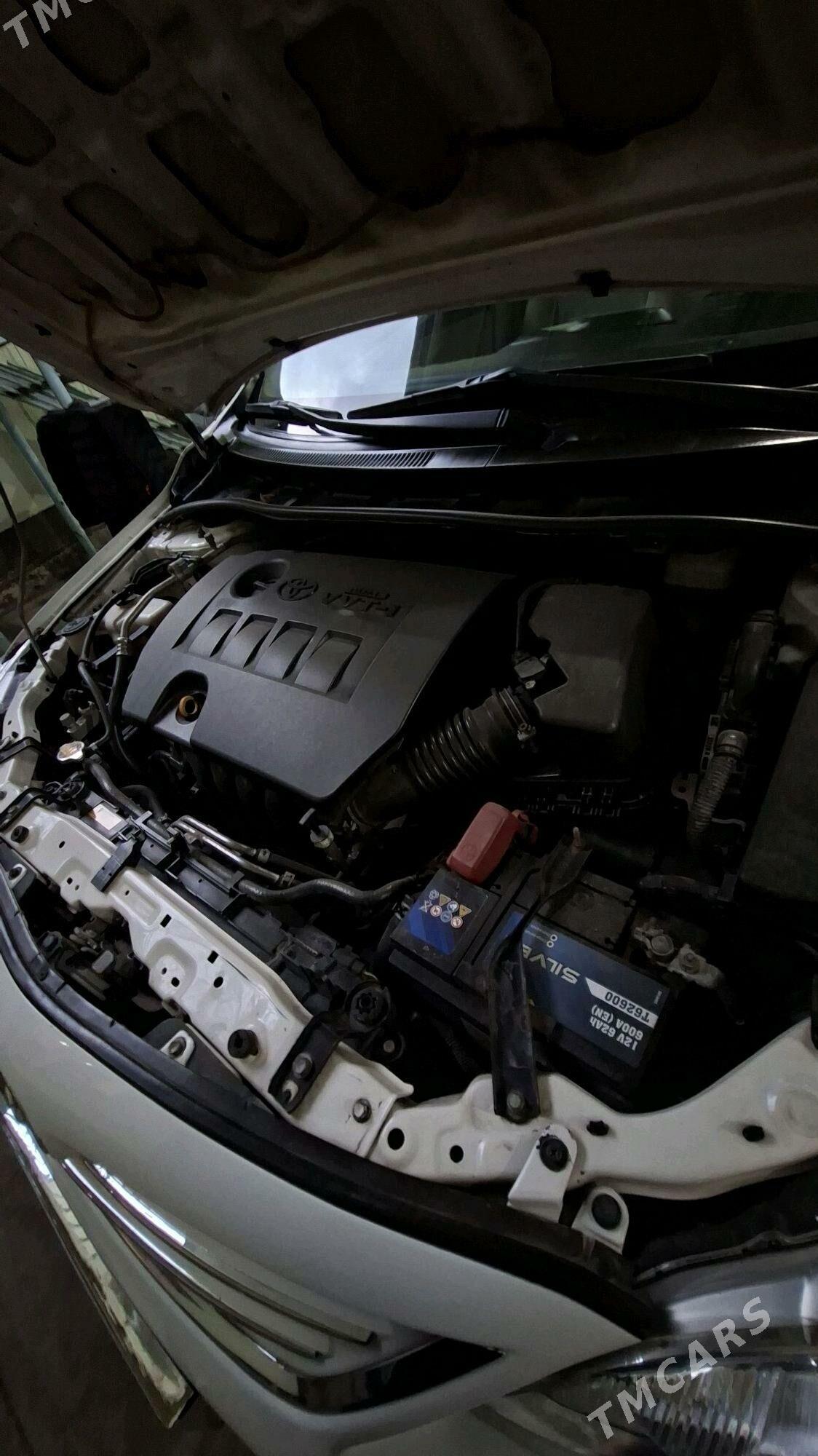 Toyota Corolla 2010 - 175 000 TMT - Ашхабад - img 3