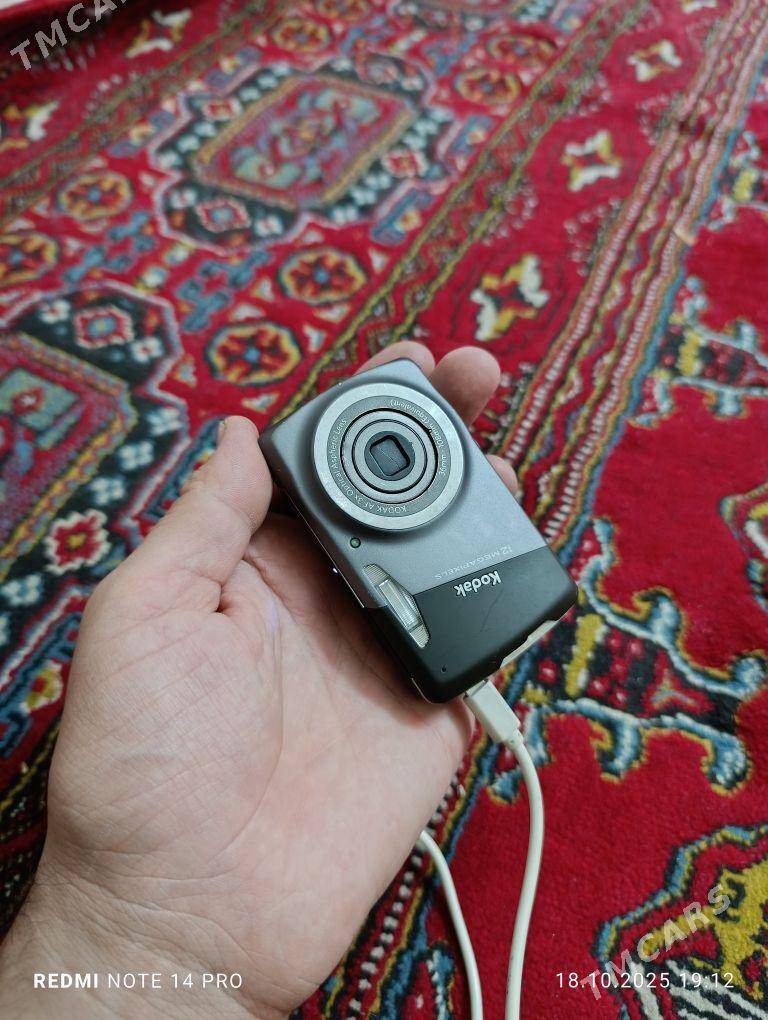 FOTOAPARAT KODAK ORIGINAL - Hitrowka - img 3