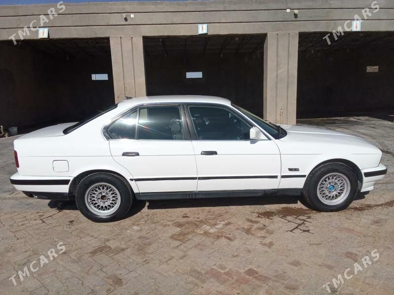 BMW 520 1992 - 46 000 TMT - Каракумский этрап - img 1