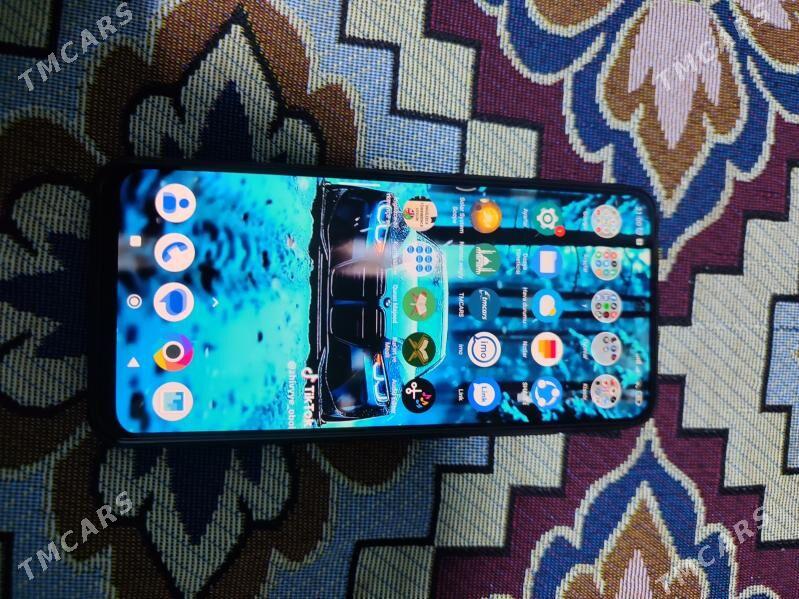 Poco m5s - Mary - img 3