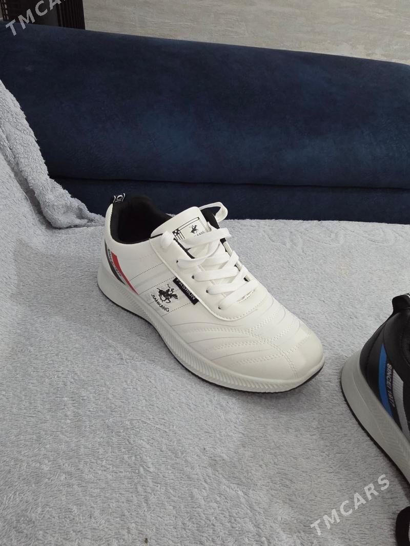 kradowka razmer 41 taze - Ашхабад - img 2