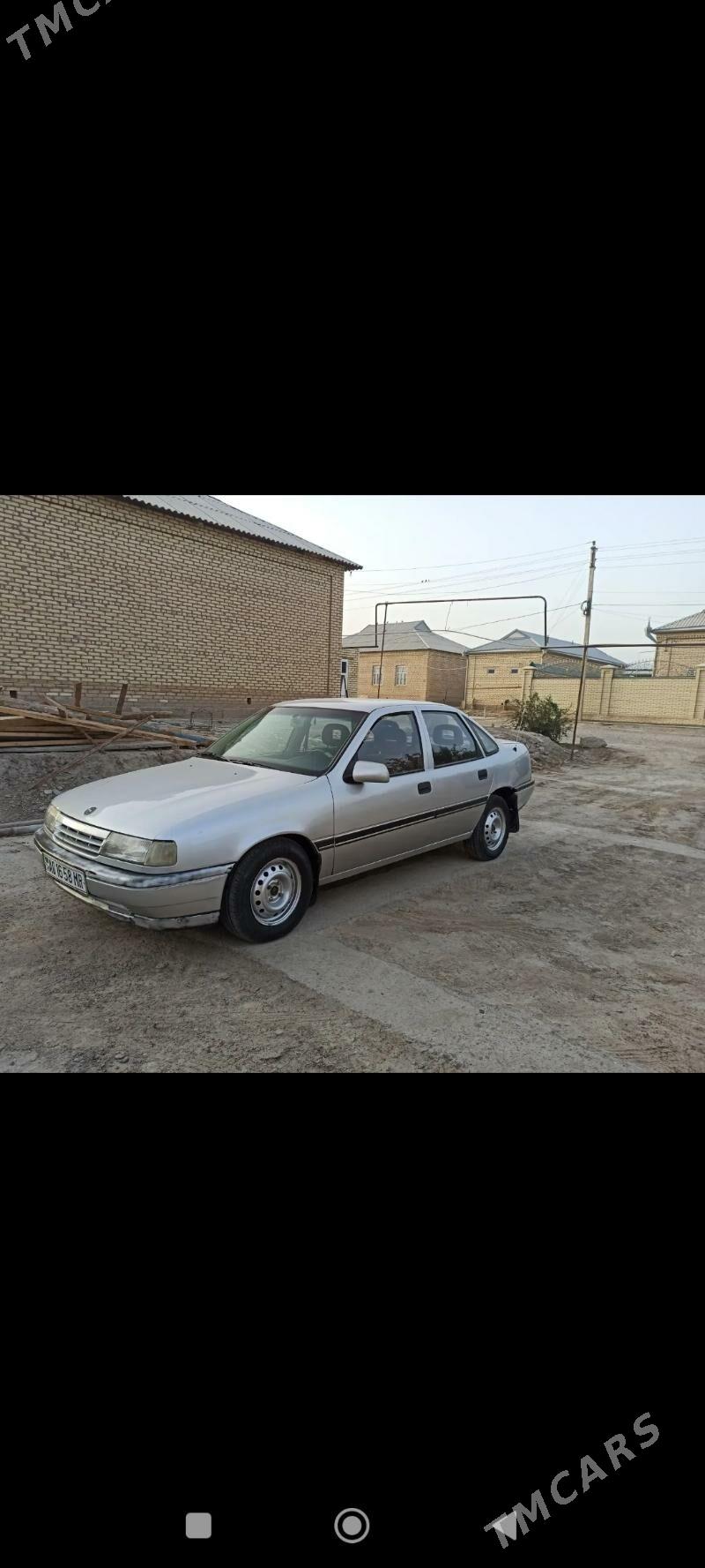 Opel Vectra 1989 - 38 000 TMT - Сакарчага - img 1