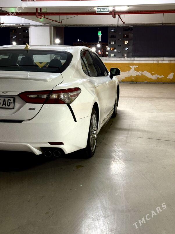 Toyota Camry 2018 - 255 000 TMT - Aşgabat - img 2