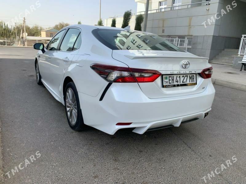 Toyota Camry 2022 - 340 000 TMT - Мары - img 3