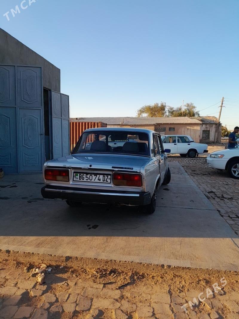 Lada 2107 2005 - 25 000 TMT - Гурбансолтан Едже - img 8