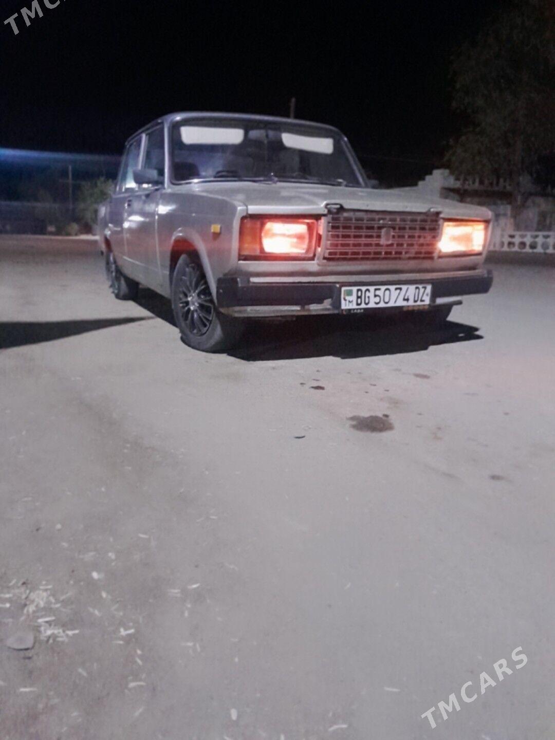 Lada 2107 2005 - 25 000 TMT - Гурбансолтан Едже - img 4