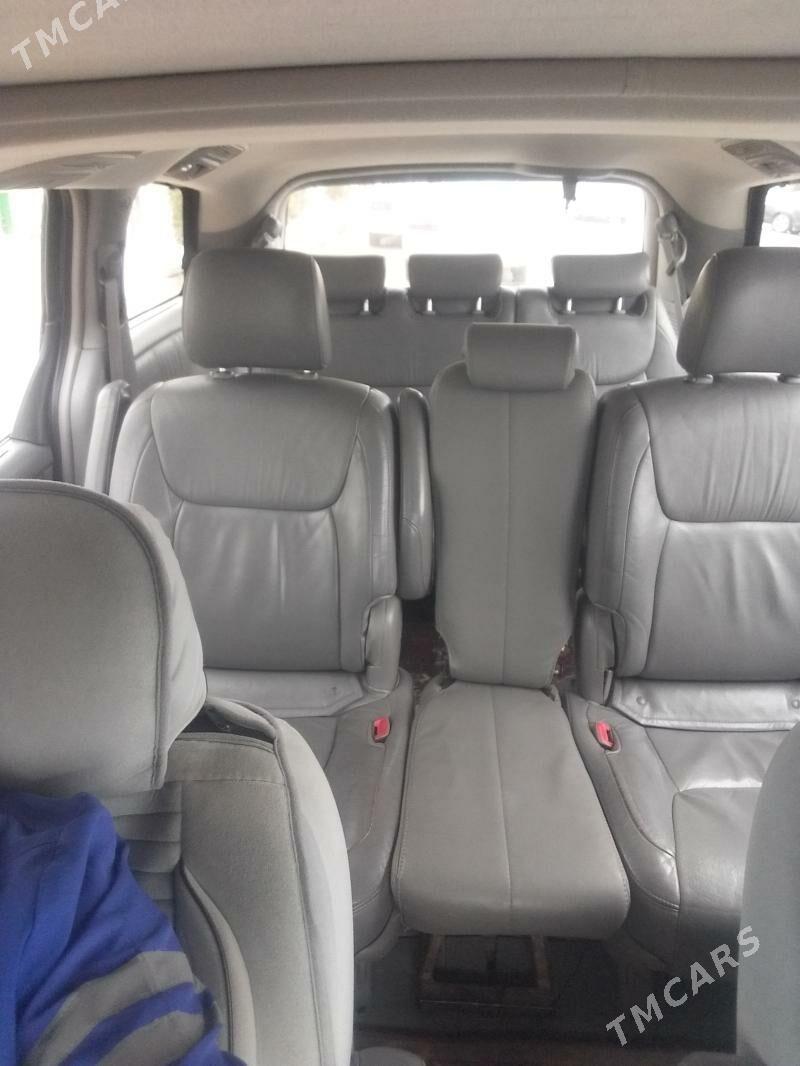 Toyota Sienna 2006 - 300 000 TMT - Дашогуз - img 6