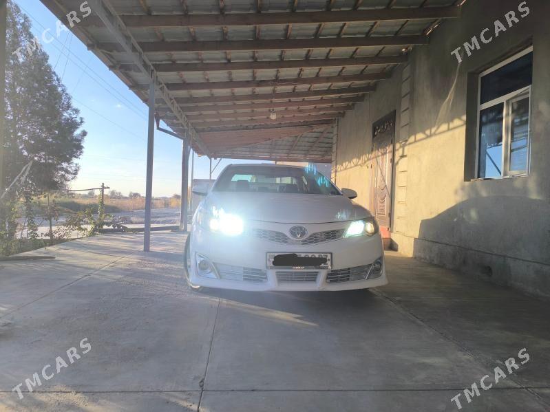 Toyota Camry 2013 - 260 000 TMT - Дашогуз - img 2
