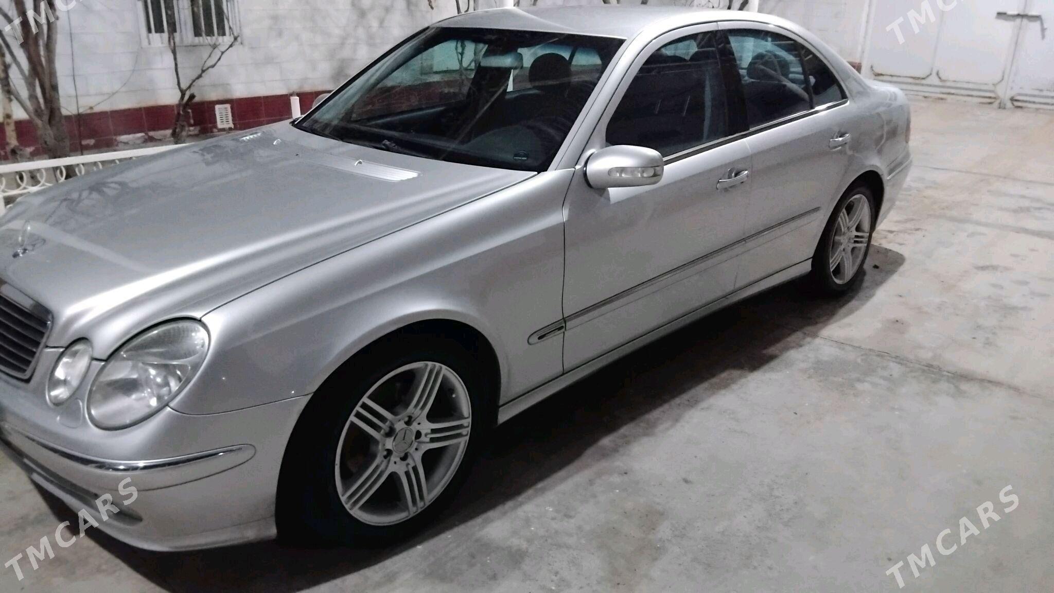 Mercedes-Benz E320 2002 - 110 000 TMT - Теджен - img 4