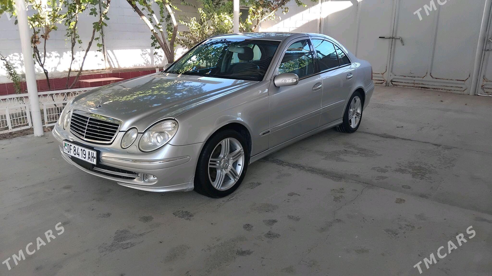 Mercedes-Benz E320 2002 - 110 000 TMT - Теджен - img 1