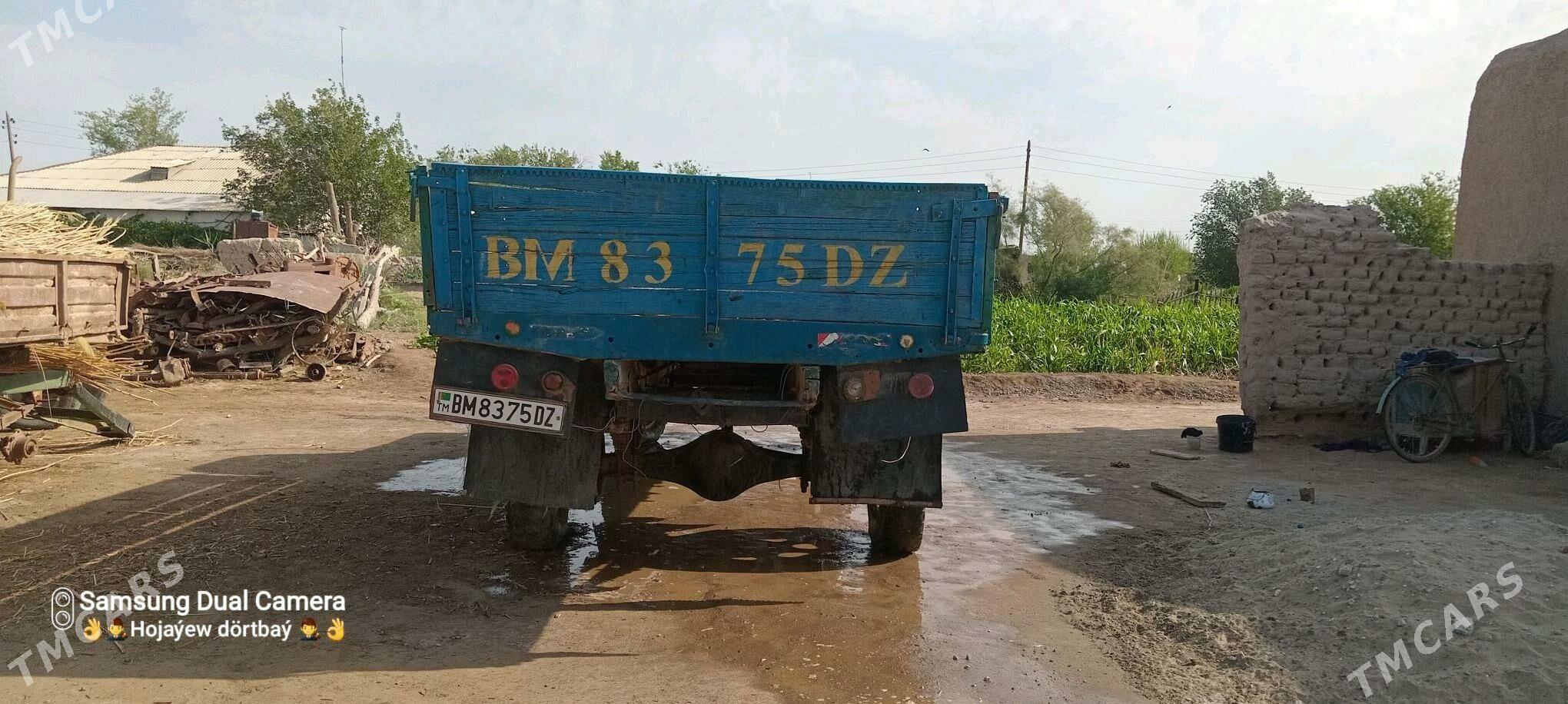 Gaz 52 1980 - 70 000 TMT - етр. Туркменбаши - img 1